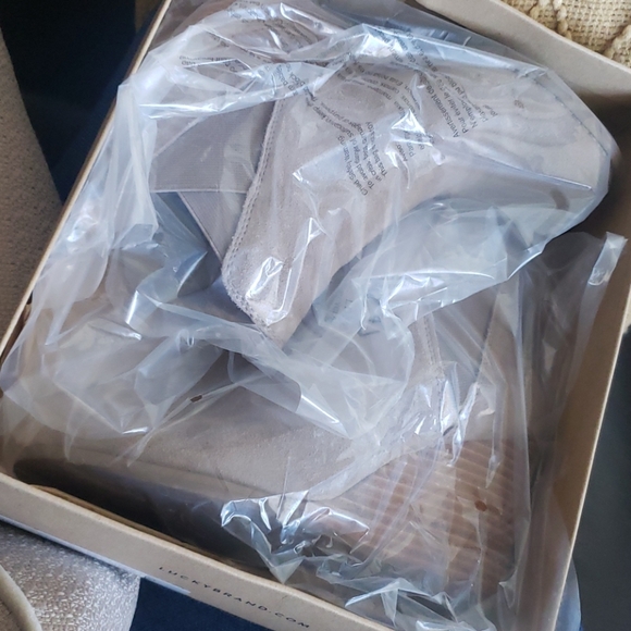 Lucky Brand wedge boots - Picture 6 of 7